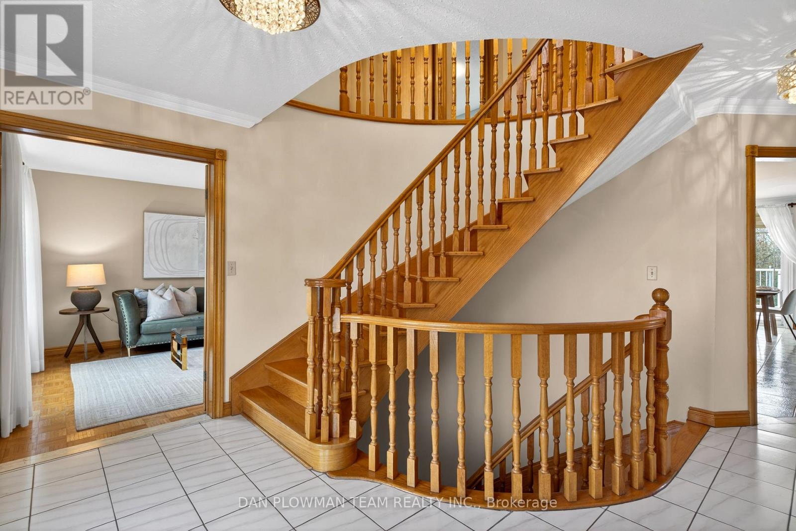 357 Powell Road, Whitby, Ontario  L1N 2H5 - Photo 6 - E13022872