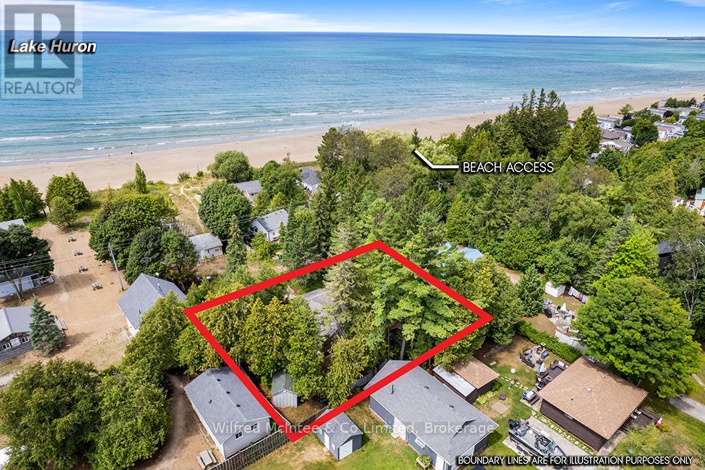 7 6th Avenue S, South Bruce Peninsula, Ontario  N0H 2G0 - Photo 2 - X13022902