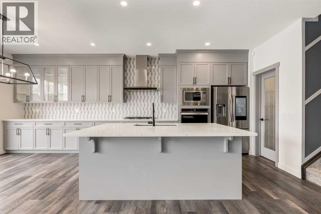 142 Cranbrook Park Se, Calgary, Alberta  T3M 3C2 - Photo 5 - A2298372