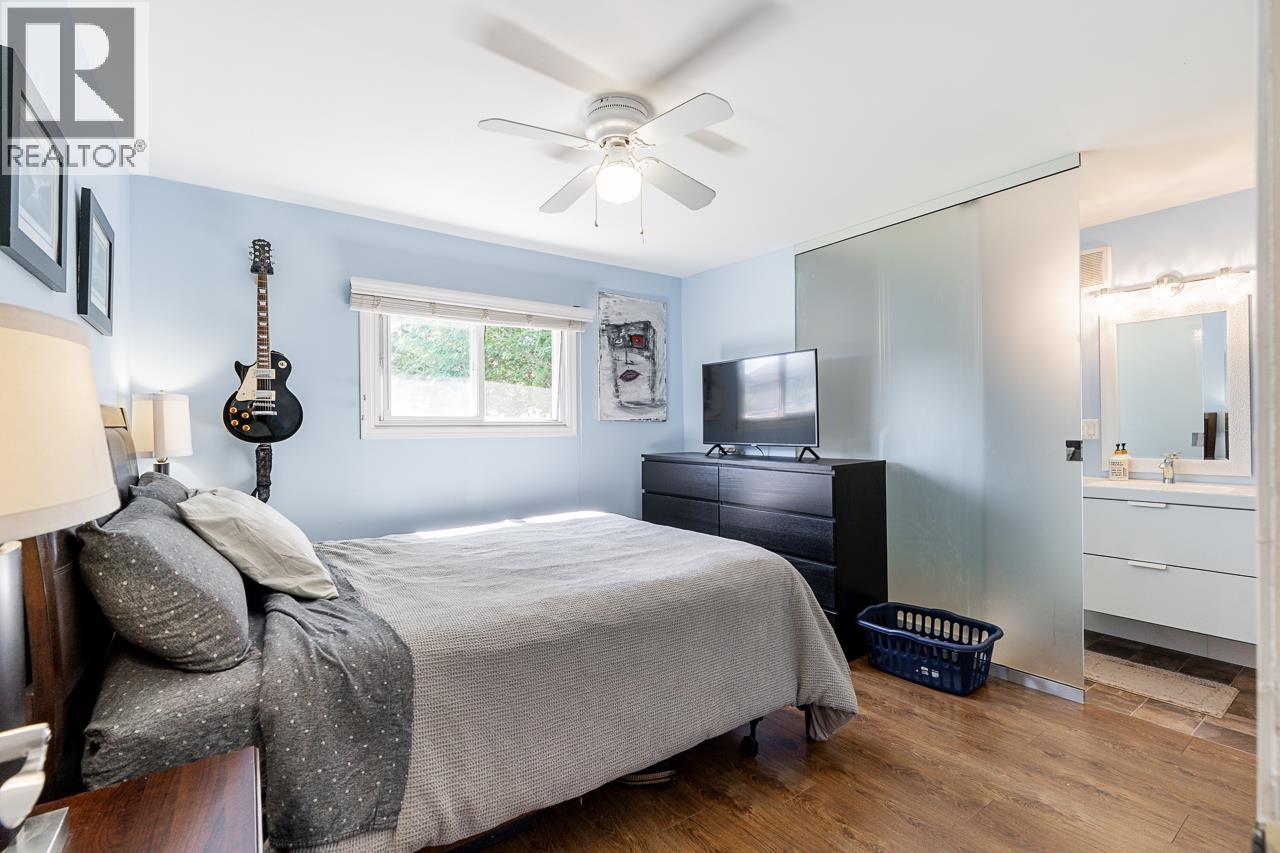 23035 117 Avenue, Maple Ridge, British Columbia  V2X 2K3 - Photo 8 - R3096421