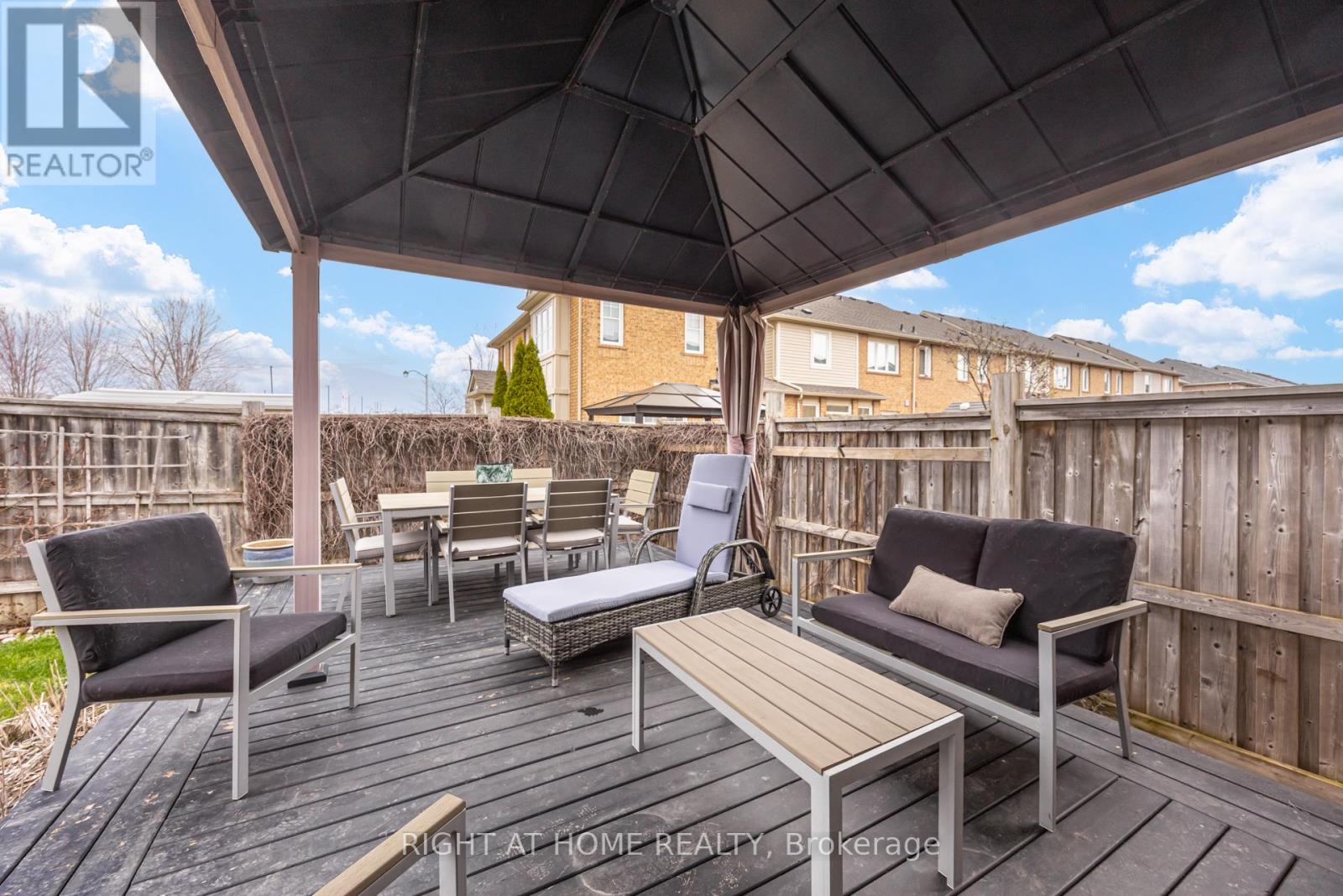 1 Jamesway Crescent, Whitchurch-Stouffville, Ontario  L4A 0A3 - Photo 28 - N13022904