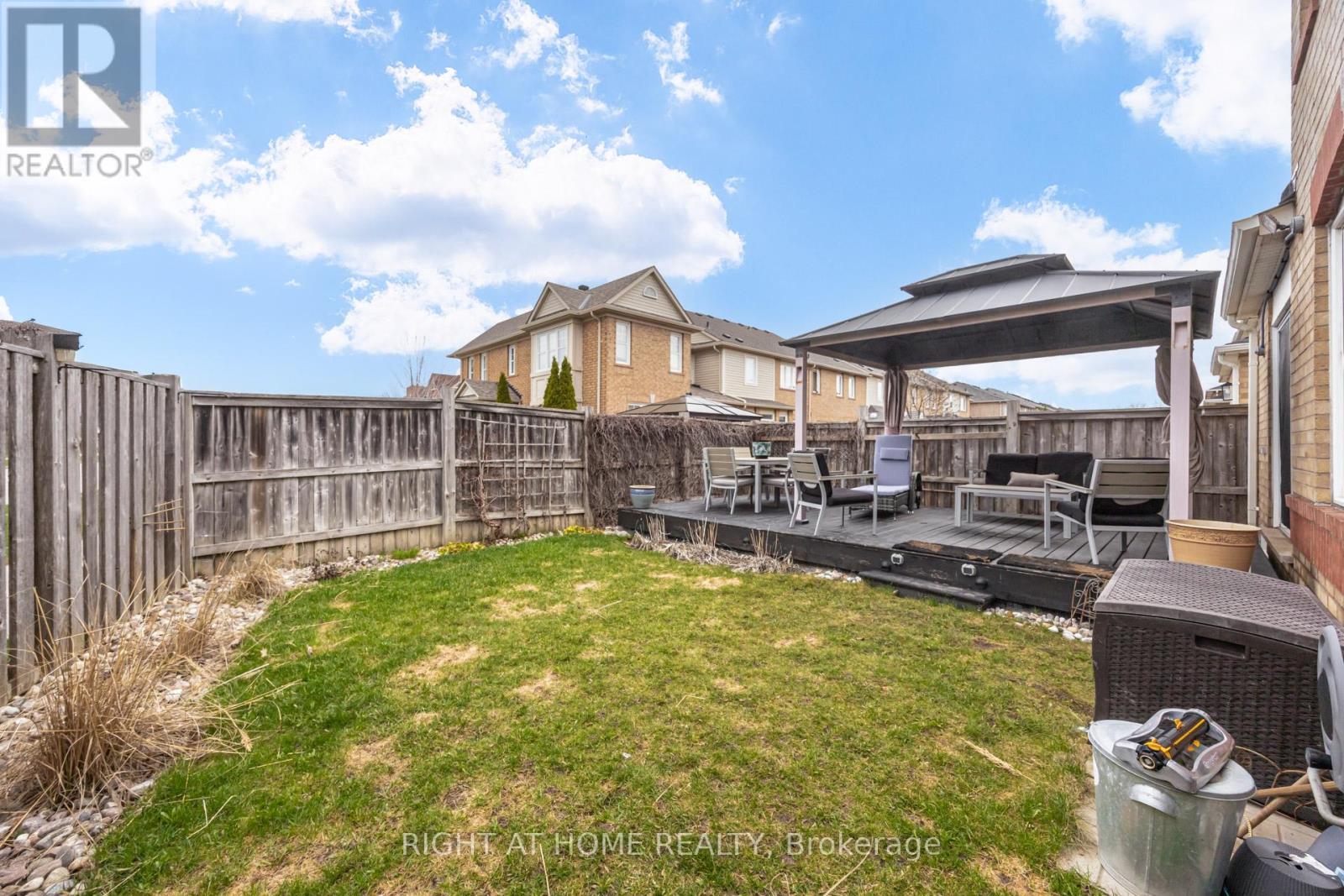 1 Jamesway Crescent, Whitchurch-Stouffville, Ontario  L4A 0A3 - Photo 31 - N13022904