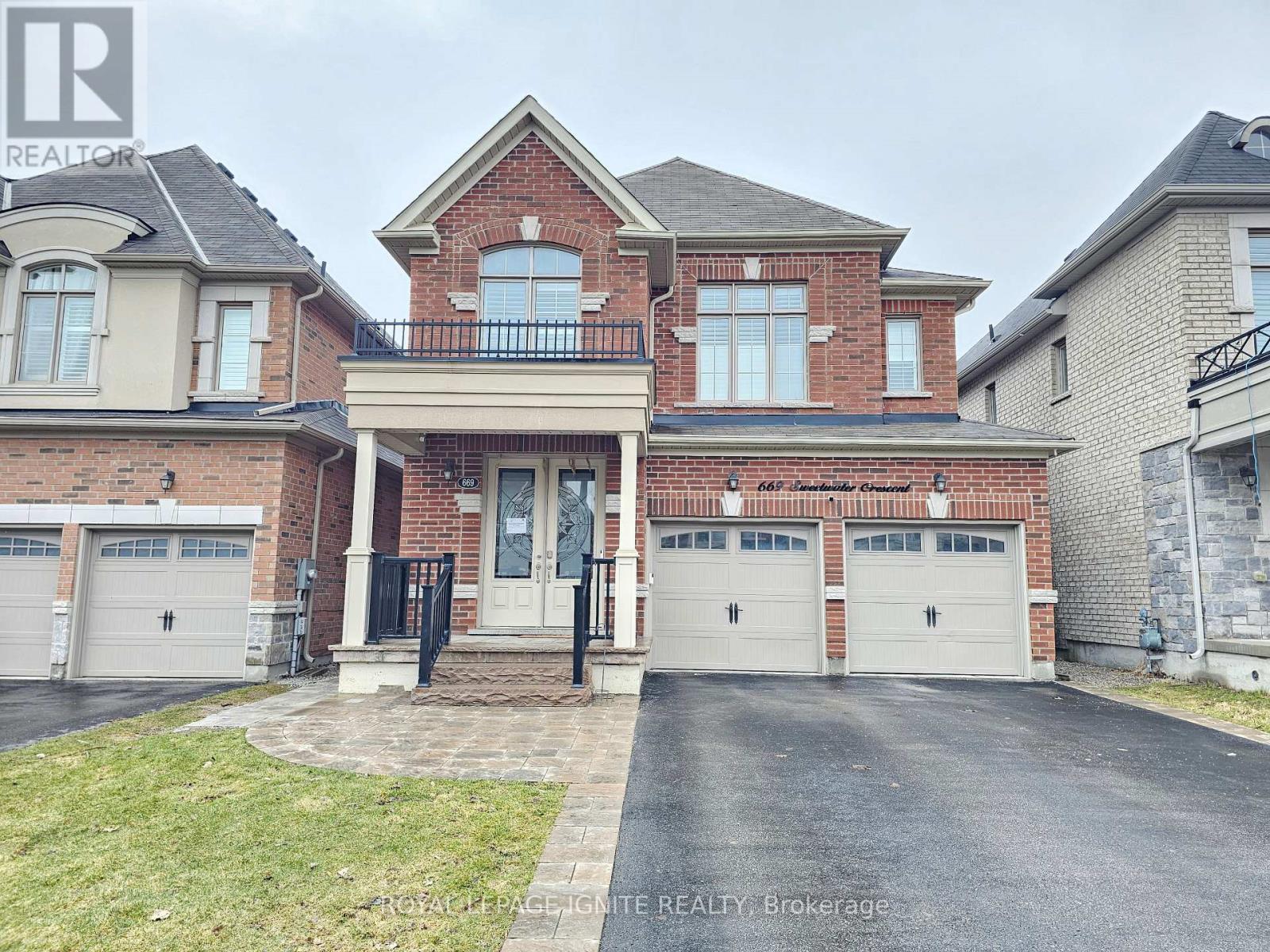 BSMT - 669 SWEETWATER CRESCENT, Newmarket, Ontario