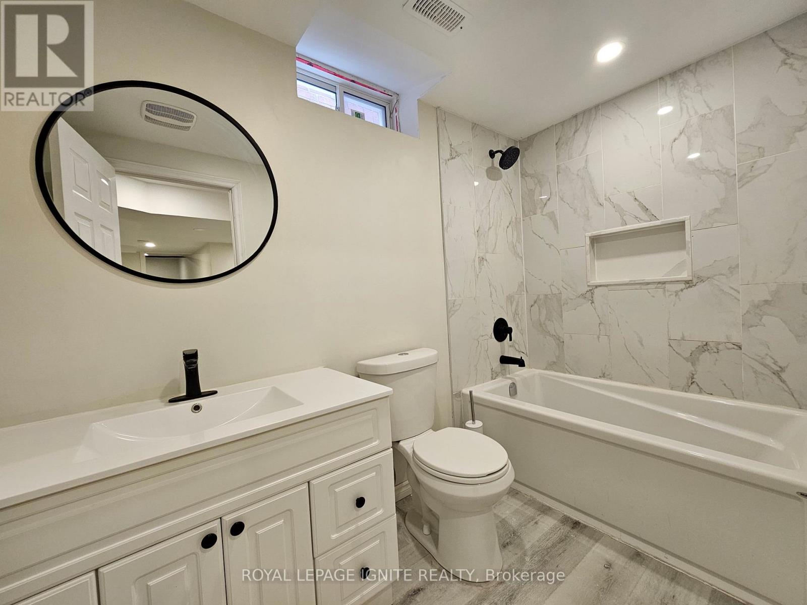 Bsmt - 669 Sweetwater Crescent, Newmarket, Ontario  L3X 0H6 - Photo 10 - N13022906