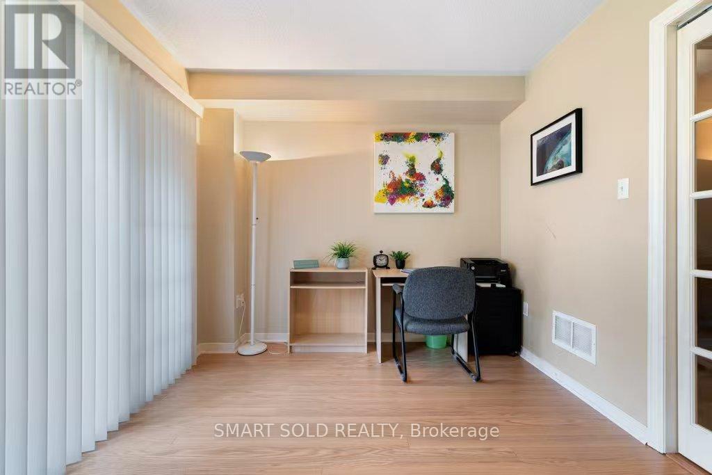 128 Hillwood Street, Markham, Ontario  L6C 0B8 - Photo 4 - N13022934