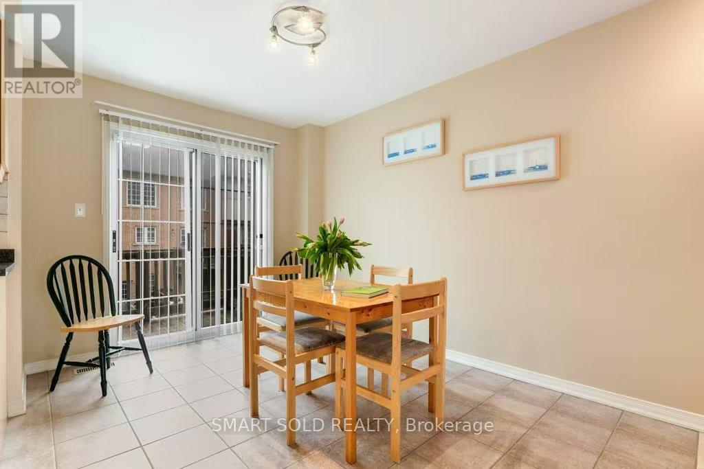 128 Hillwood Street, Markham, Ontario  L6C 0B8 - Photo 9 - N13022934