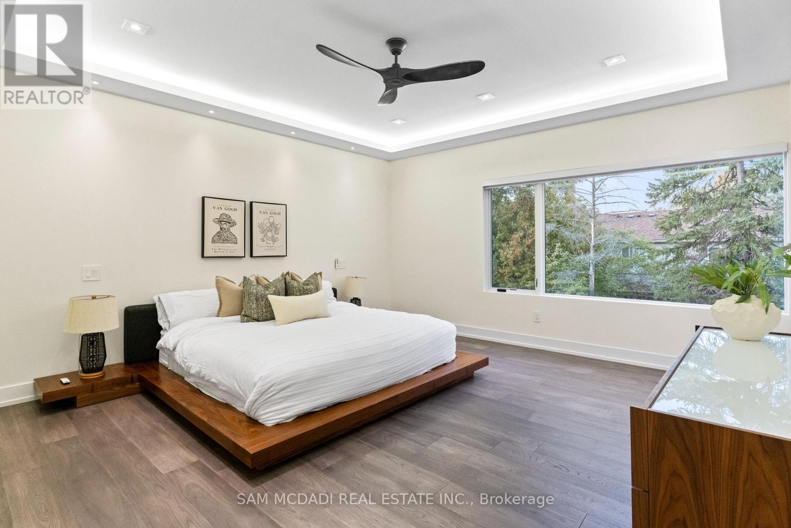 2075 Shawanaga Trail, Mississauga, Ontario  L5H 3Z3 - Photo 19 - W13022882