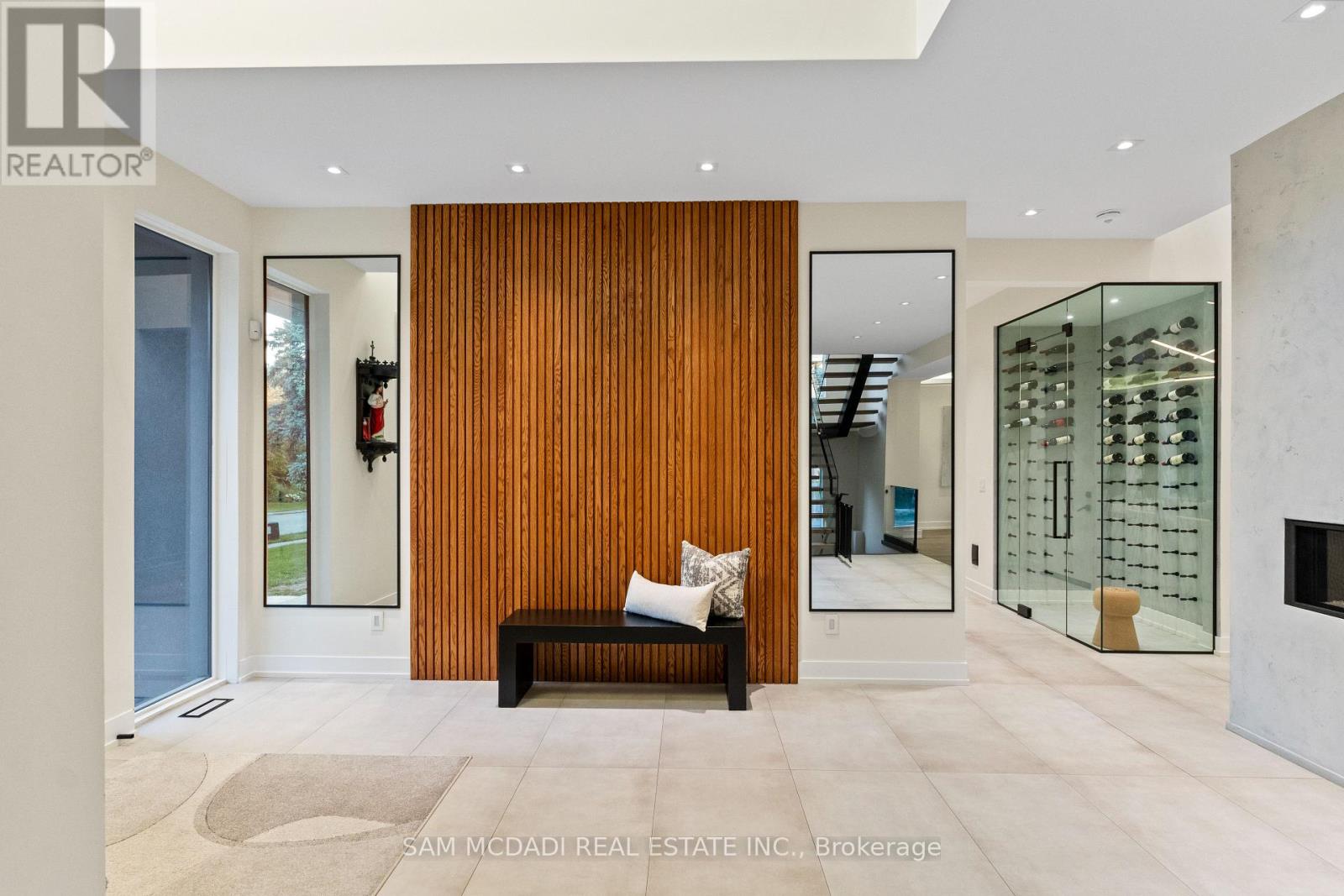 2075 Shawanaga Trail, Mississauga, Ontario  L5H 3Z3 - Photo 6 - W13022882