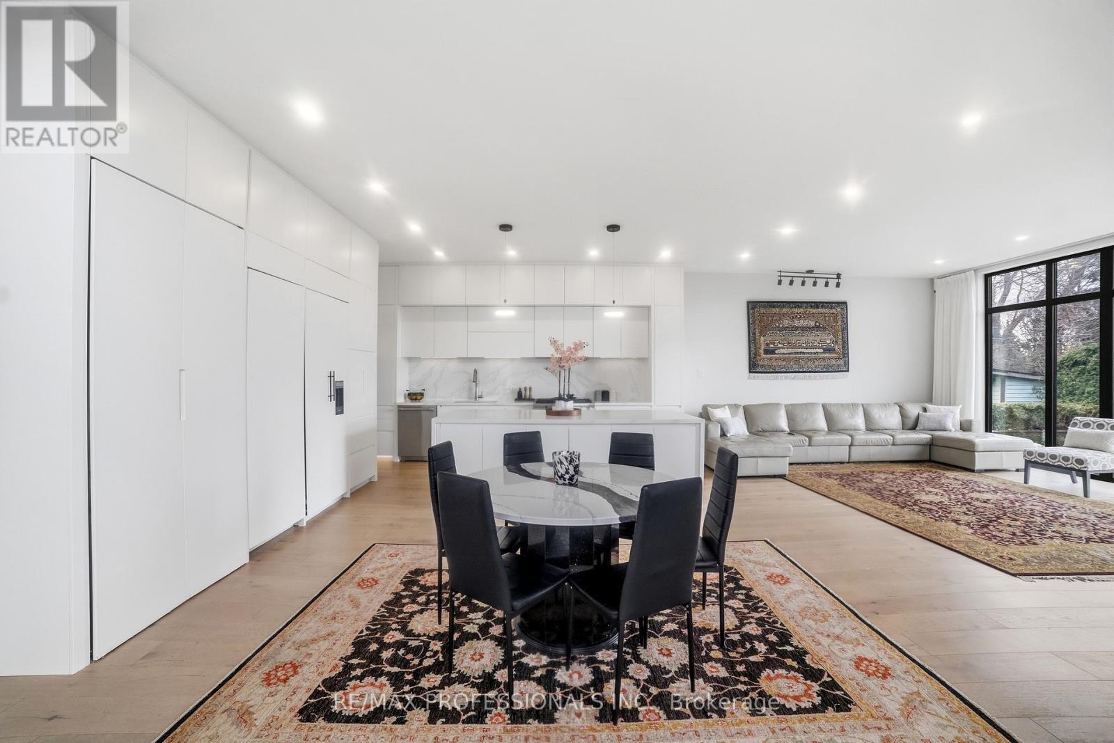 2206 Utley Road, Mississauga, Ontario  L5J 1X1 - Photo 13 - W13022916