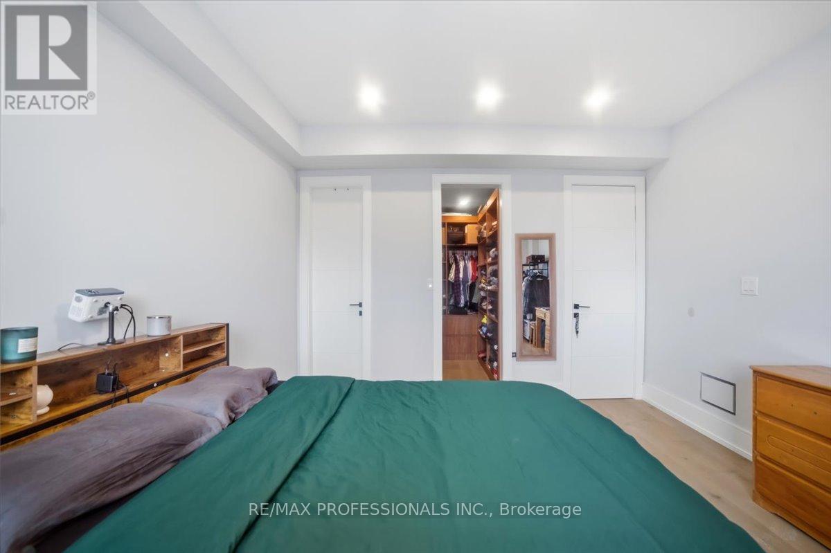 2206 Utley Road, Mississauga, Ontario  L5J 1X1 - Photo 37 - W13022916