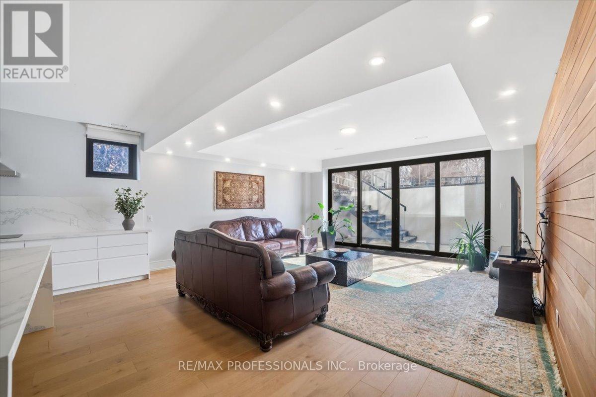 2206 Utley Road, Mississauga, Ontario  L5J 1X1 - Photo 38 - W13022916