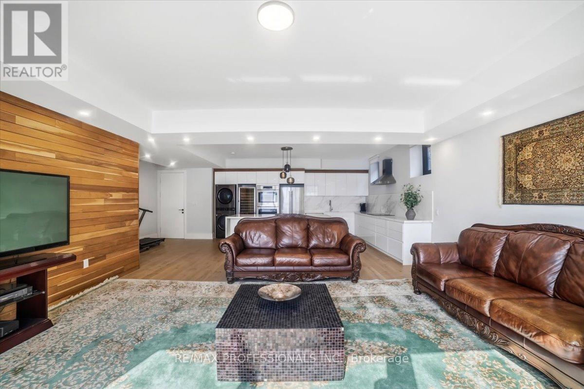 2206 Utley Road, Mississauga, Ontario  L5J 1X1 - Photo 39 - W13022916