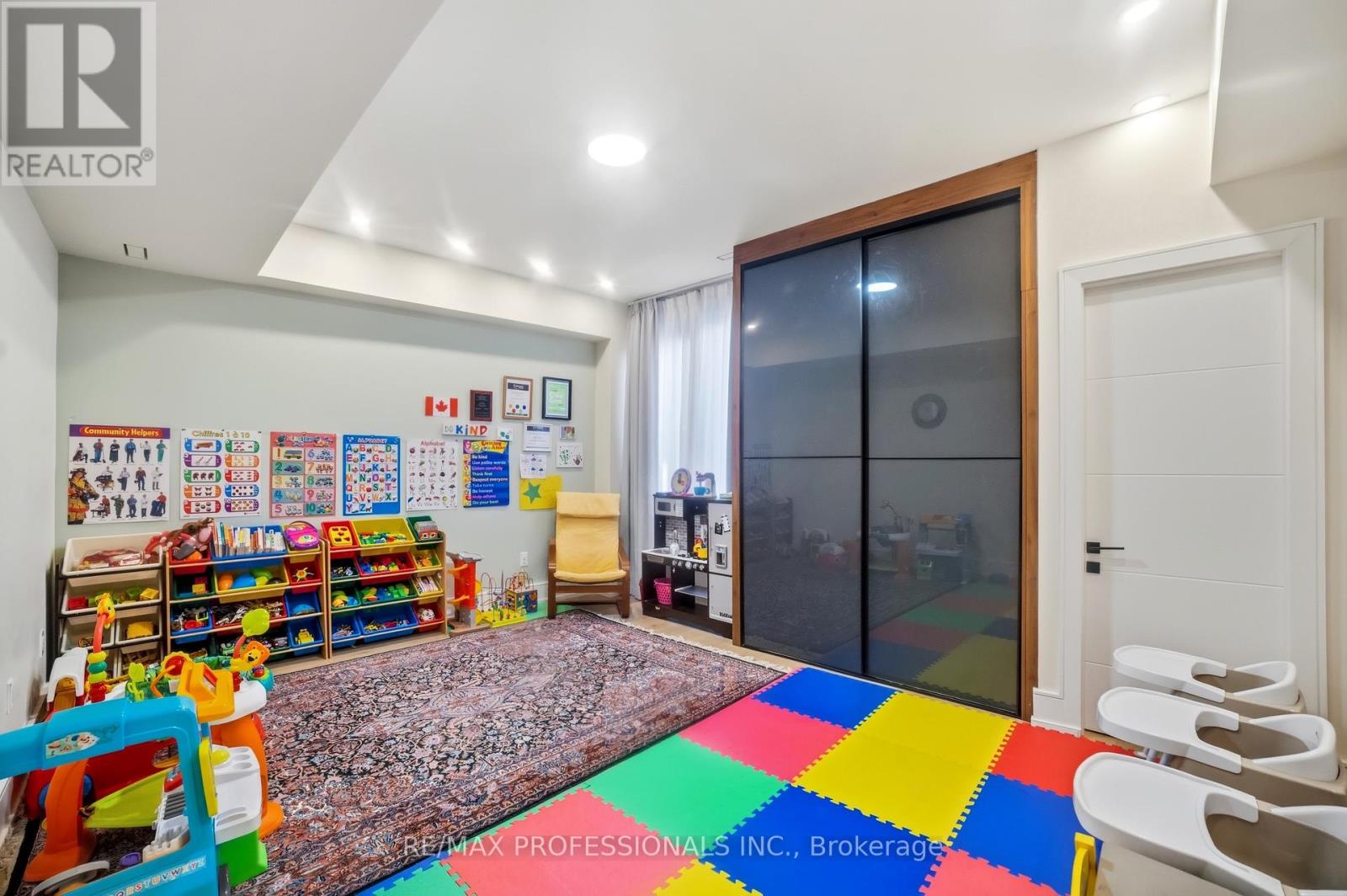 2206 Utley Road, Mississauga, Ontario  L5J 1X1 - Photo 46 - W13022916