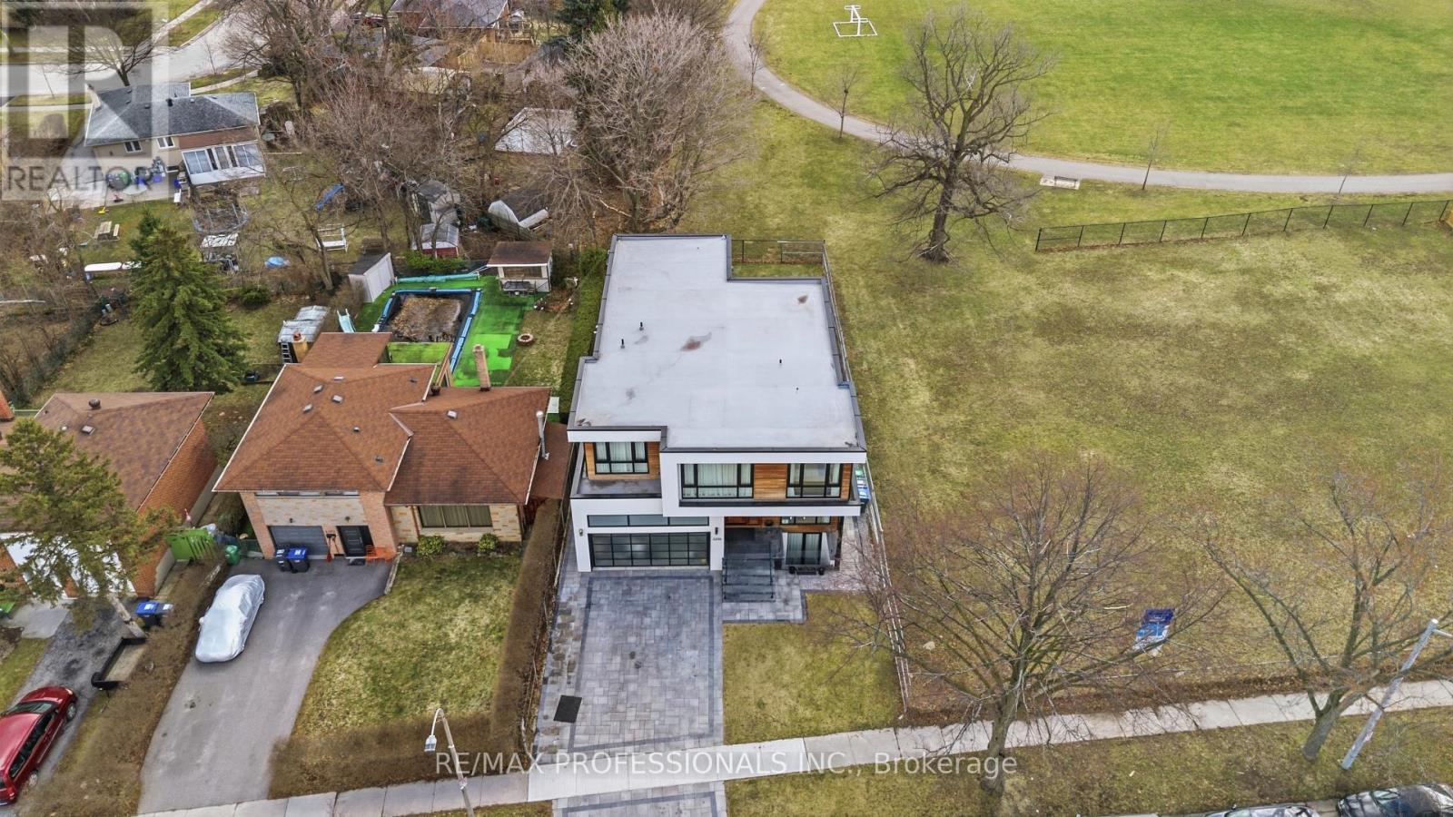 2206 Utley Road, Mississauga, Ontario  L5J 1X1 - Photo 50 - W13022916