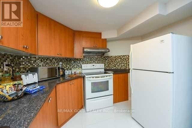 198 Harrowsmith Drive, Mississauga, Ontario  L5R 1R9 - Photo 15 - W13022932