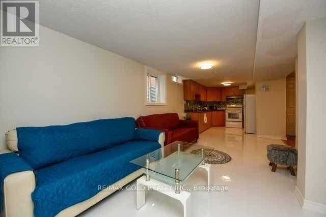 198 Harrowsmith Drive, Mississauga, Ontario  L5R 1R9 - Photo 21 - W13022932