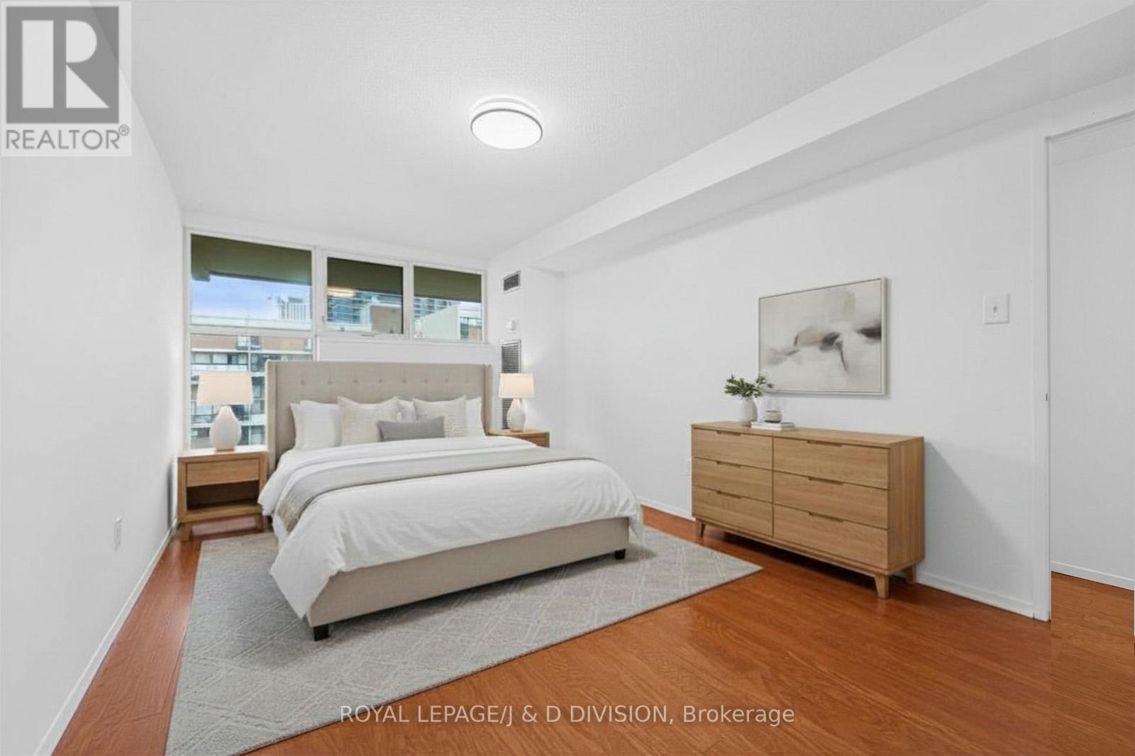 221b - 364 The East Mall, Toronto, Ontario  M9B 6C5 - Photo 15 - W13022946