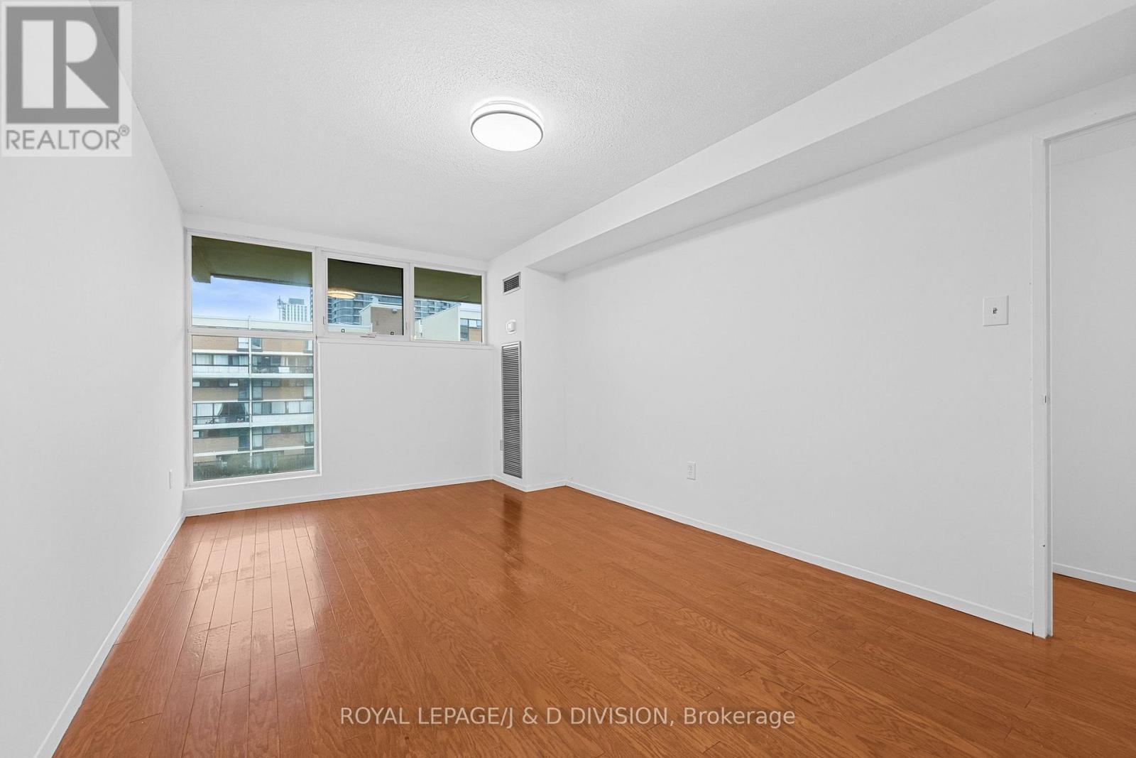 221b - 364 The East Mall, Toronto, Ontario  M9B 6C5 - Photo 16 - W13022946