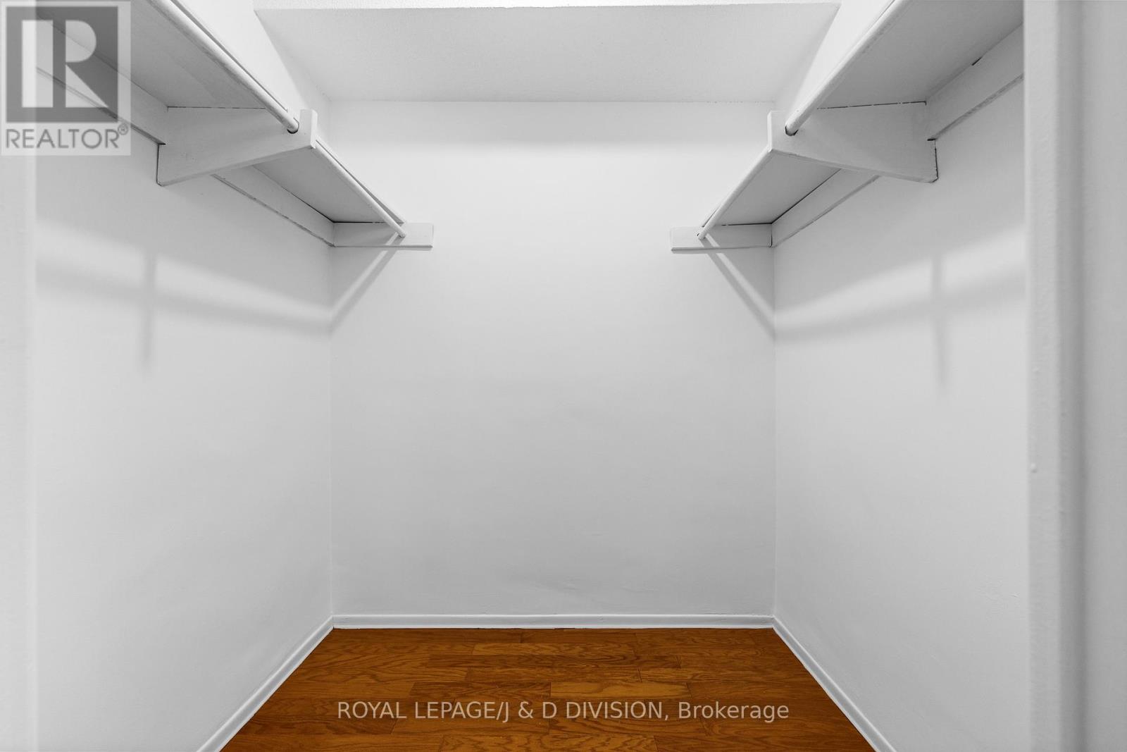 221b - 364 The East Mall, Toronto, Ontario  M9B 6C5 - Photo 17 - W13022946