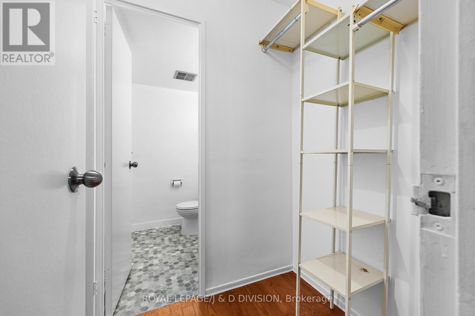 221b - 364 The East Mall, Toronto, Ontario  M9B 6C5 - Photo 18 - W13022946