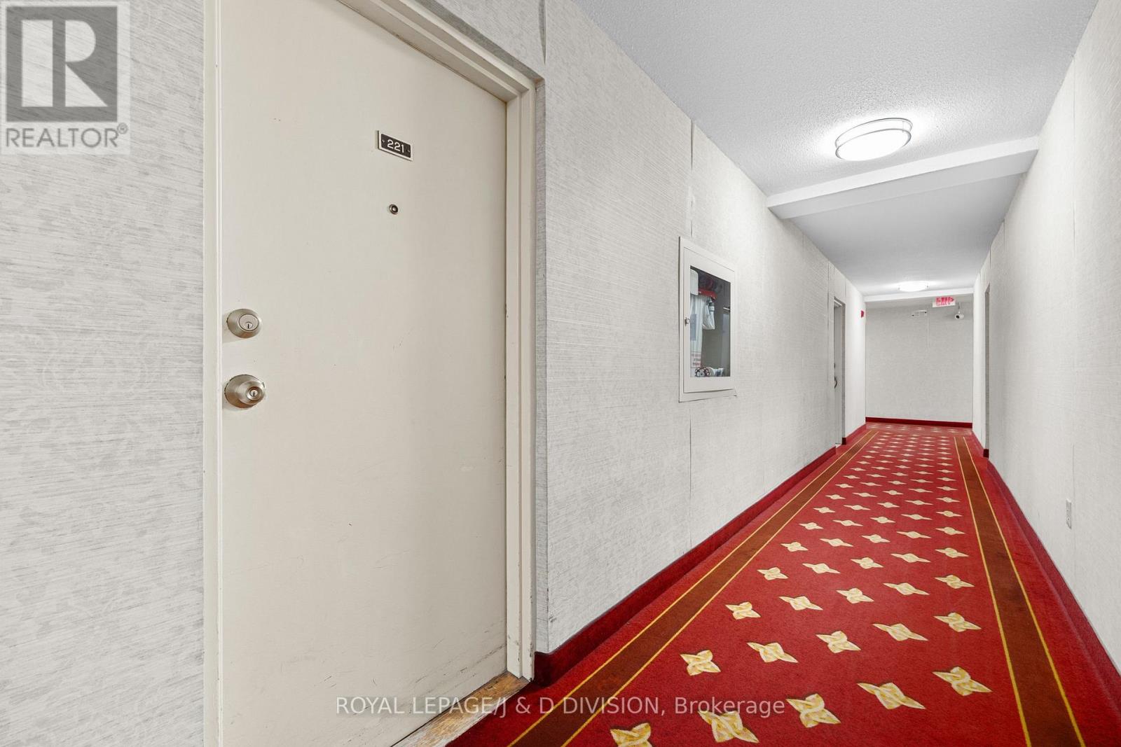 221b - 364 The East Mall, Toronto, Ontario  M9B 6C5 - Photo 28 - W13022946