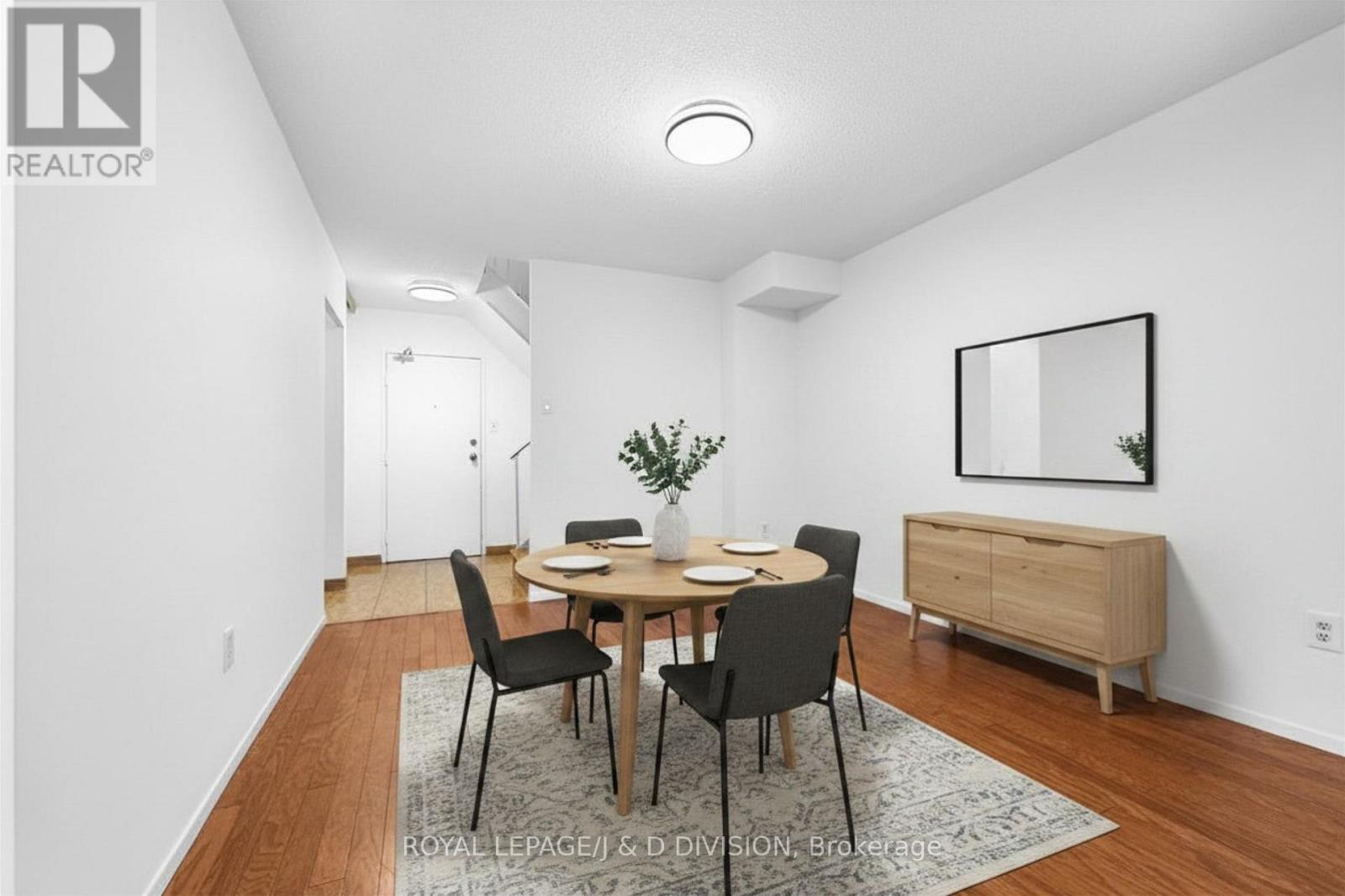 221b - 364 The East Mall, Toronto, Ontario  M9B 6C5 - Photo 7 - W13022946