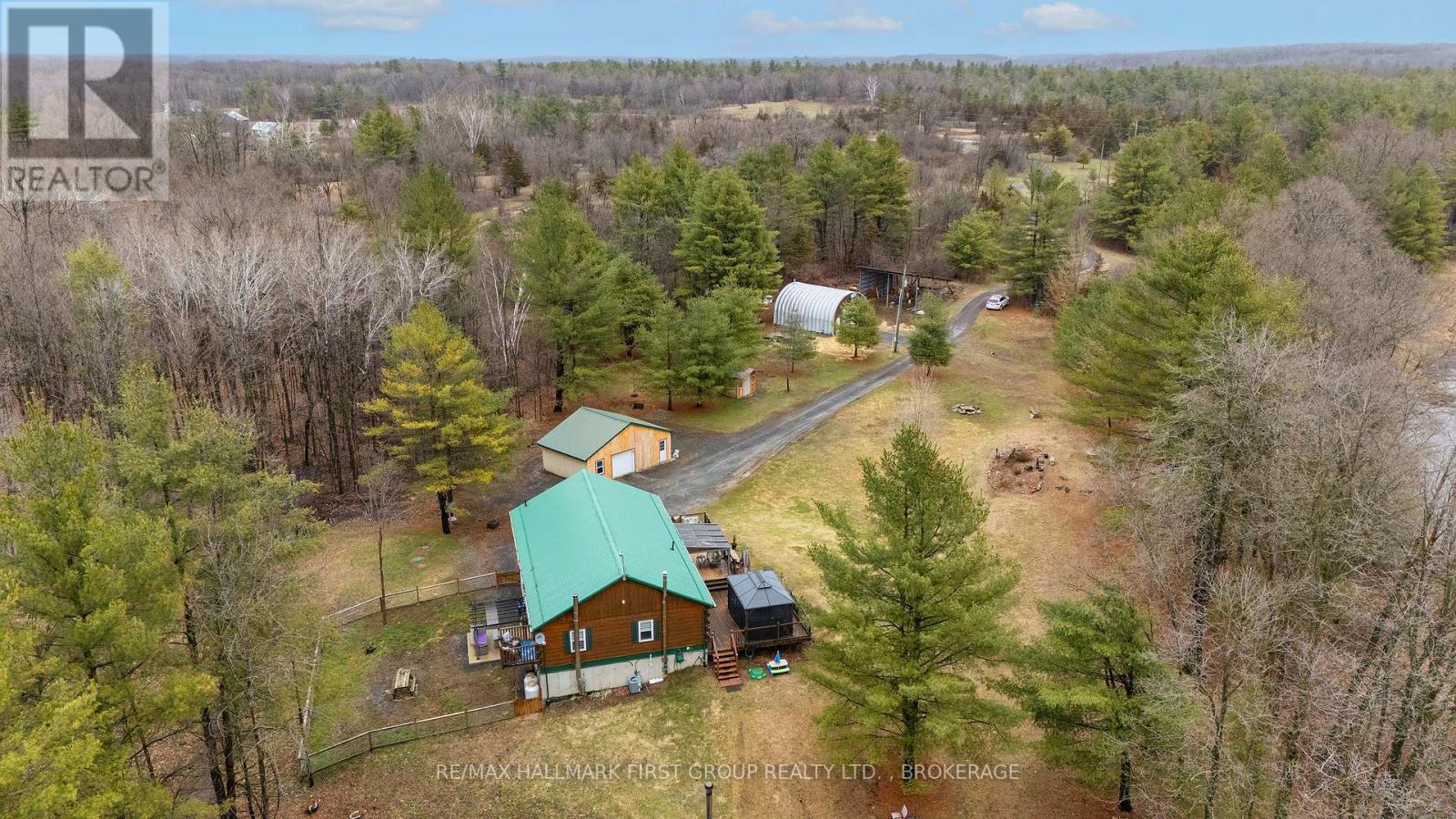 2723 DESERT LAKE ROAD, Frontenac, Ontario