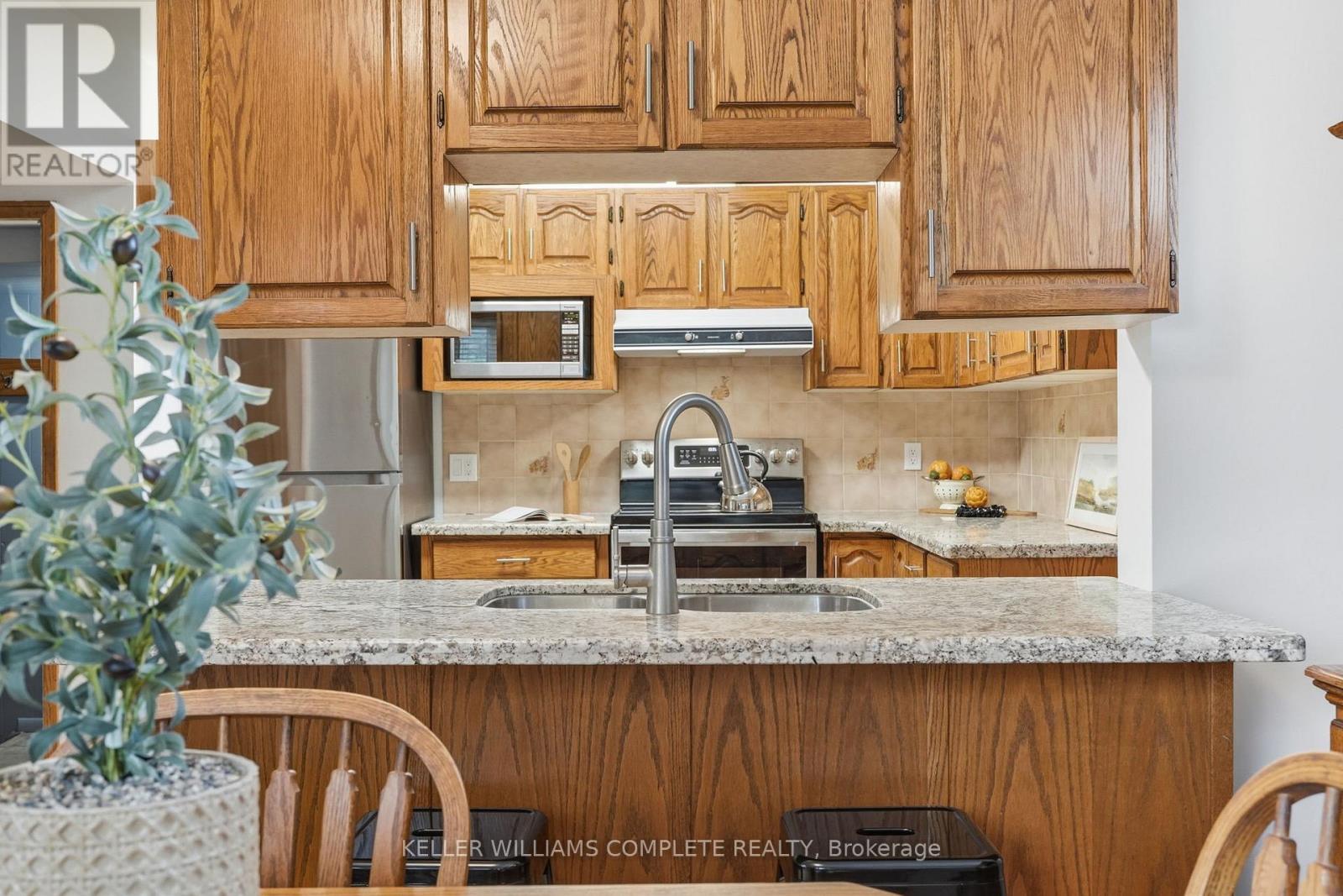 507 Queensdale Avenue E, Hamilton, Ontario  L8V 1K7 - Photo 17 - X13022888