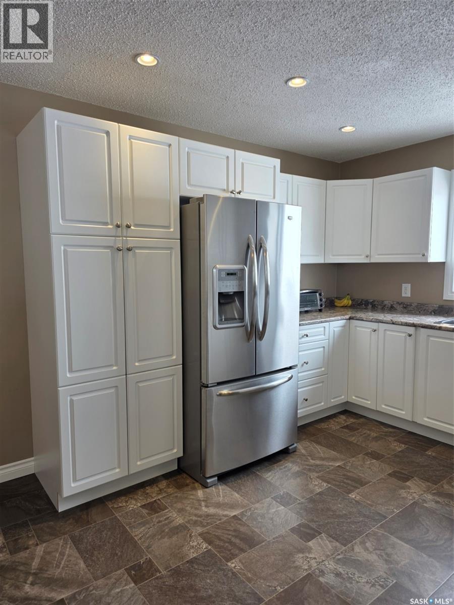 Viker Acres, Saskatchewan Landing Rm No.167, Saskatchewan  S0N 2P0 - Photo 7 - SK030563