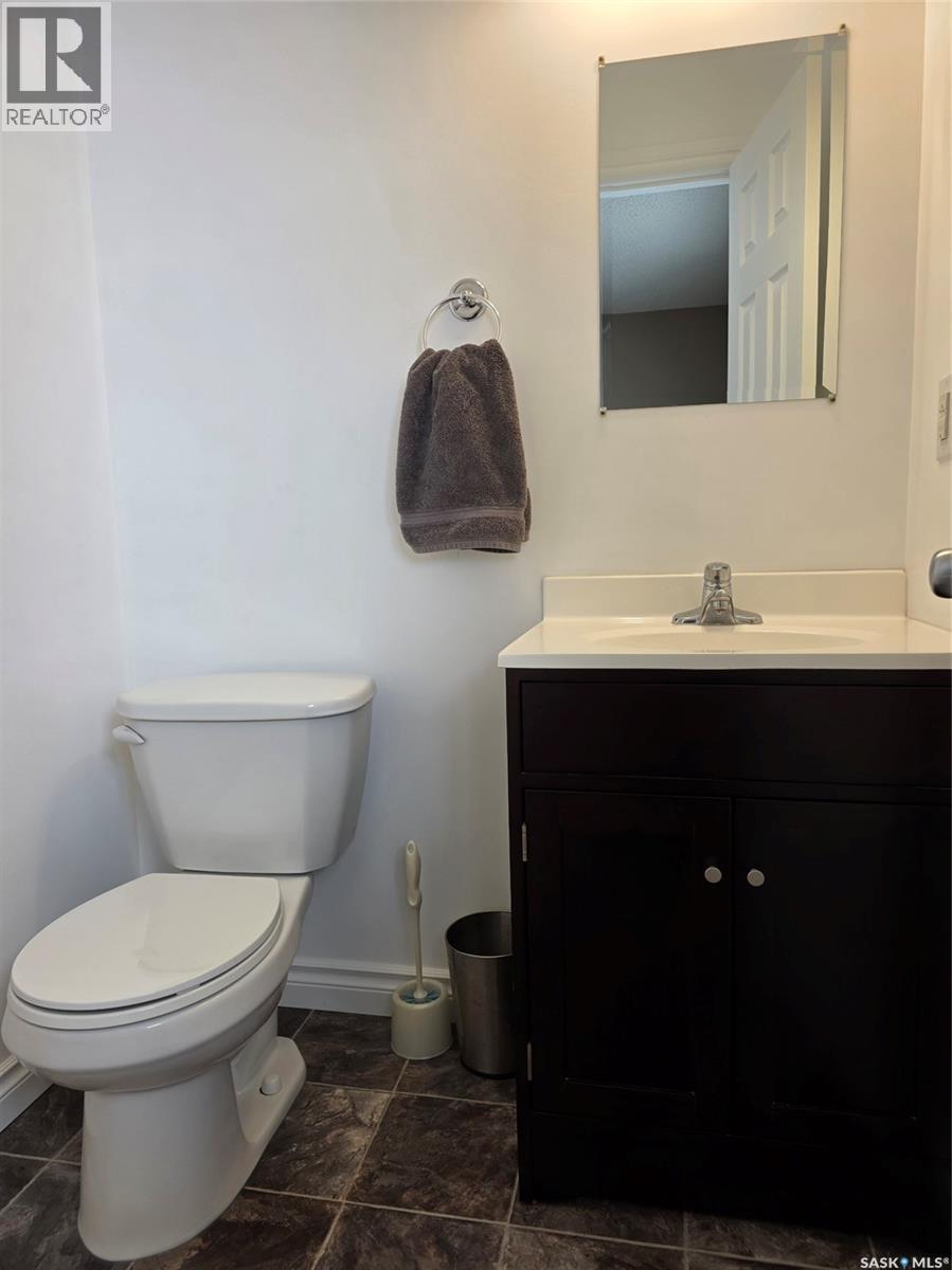 Viker Acres, Saskatchewan Landing Rm No.167, Saskatchewan  S0N 2P0 - Photo 12 - SK030563