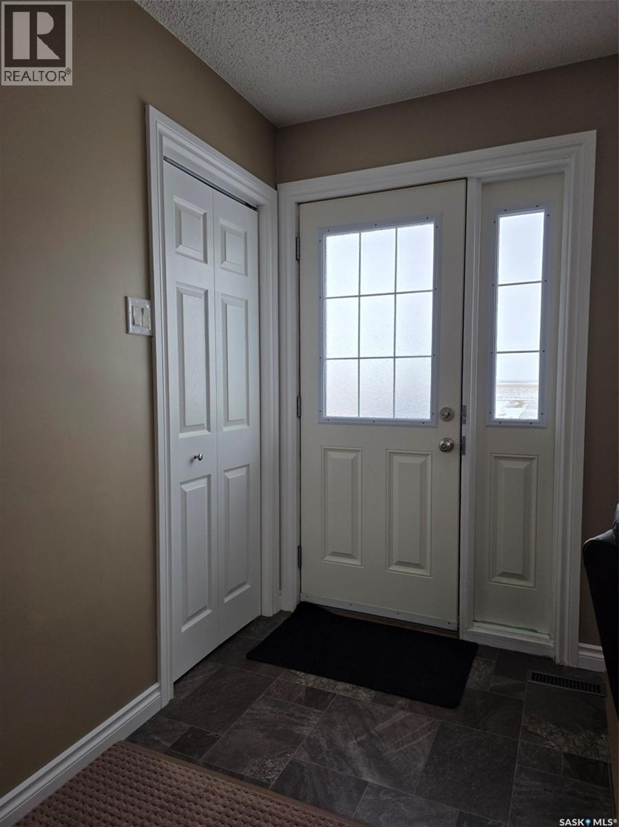 Viker Acres, Saskatchewan Landing Rm No.167, Saskatchewan  S0N 2P0 - Photo 10 - SK030563