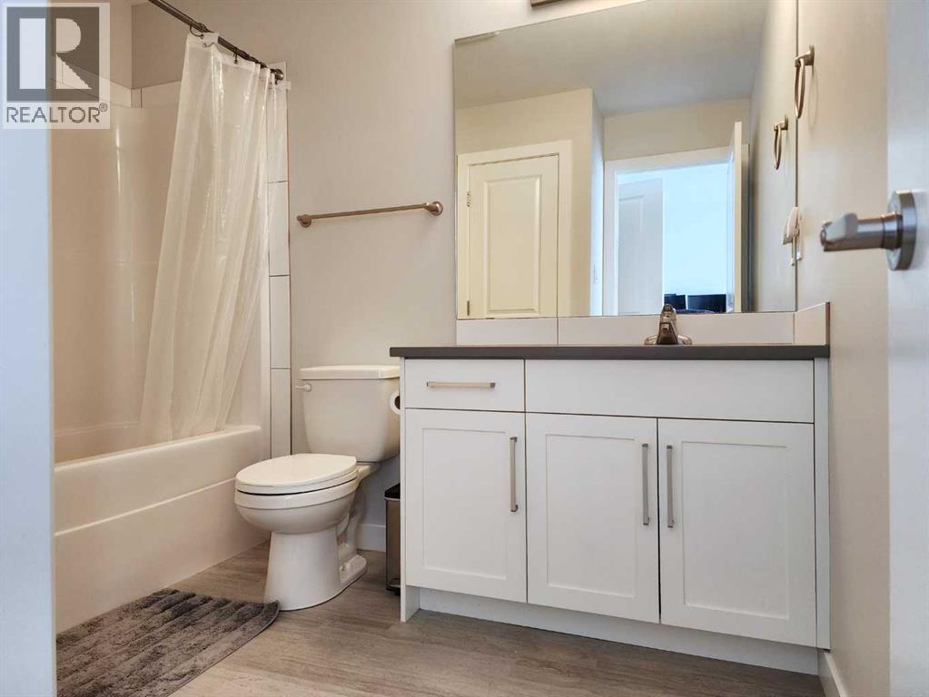 2, 69 Aquitania Circle W, Lethbridge, Alberta  T1J 5M5 - Photo 21 - A2290324