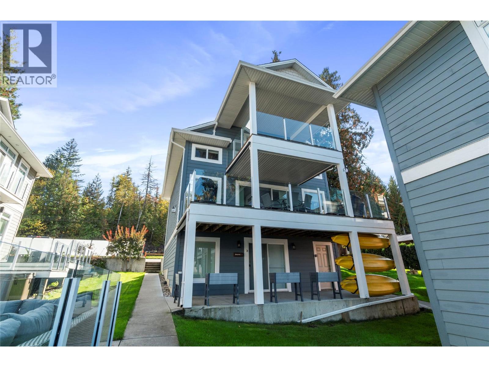 1541 Blind Bay Road Unit# 1, Sorrento, British Columbia