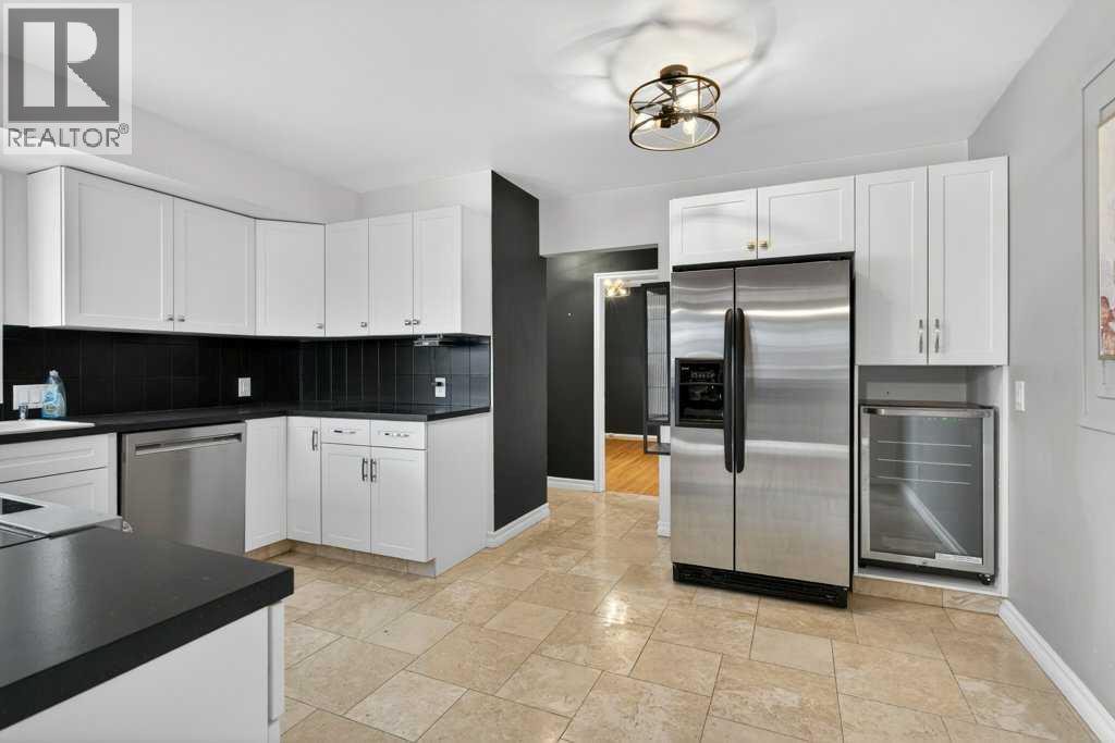 425 Woodland Crescent Se, Calgary, Alberta  T2J 1J7 - Photo 13 - A2296843