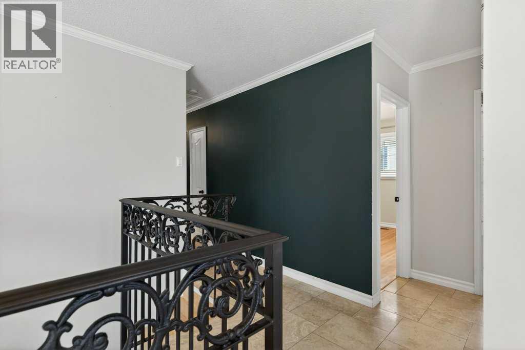 425 Woodland Crescent Se, Calgary, Alberta  T2J 1J7 - Photo 19 - A2296843