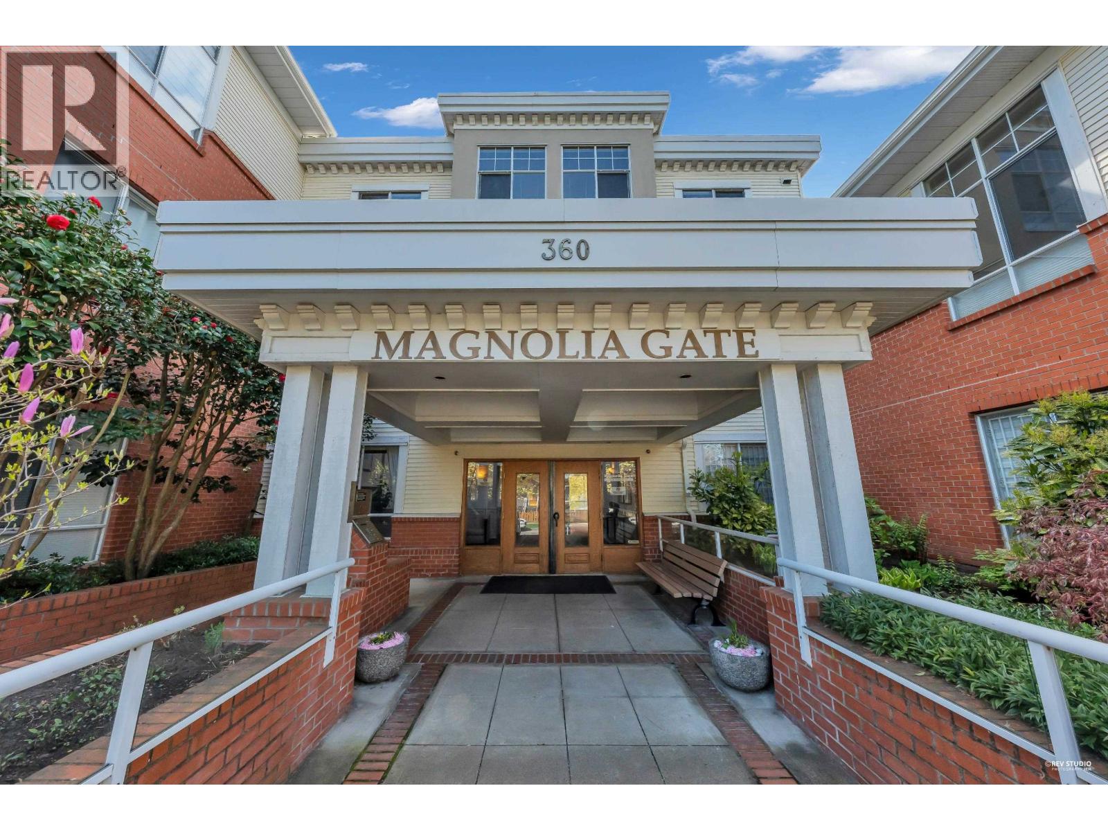 321 360 E 36th Avenue, Vancouver, British Columbia  V5W 4B9 - Photo 2 - R3113807