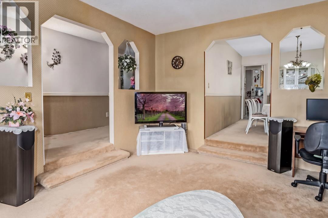 1304 Hornby Street, Coquitlam, British Columbia  V3E 1V4 - Photo 4 - R3113552