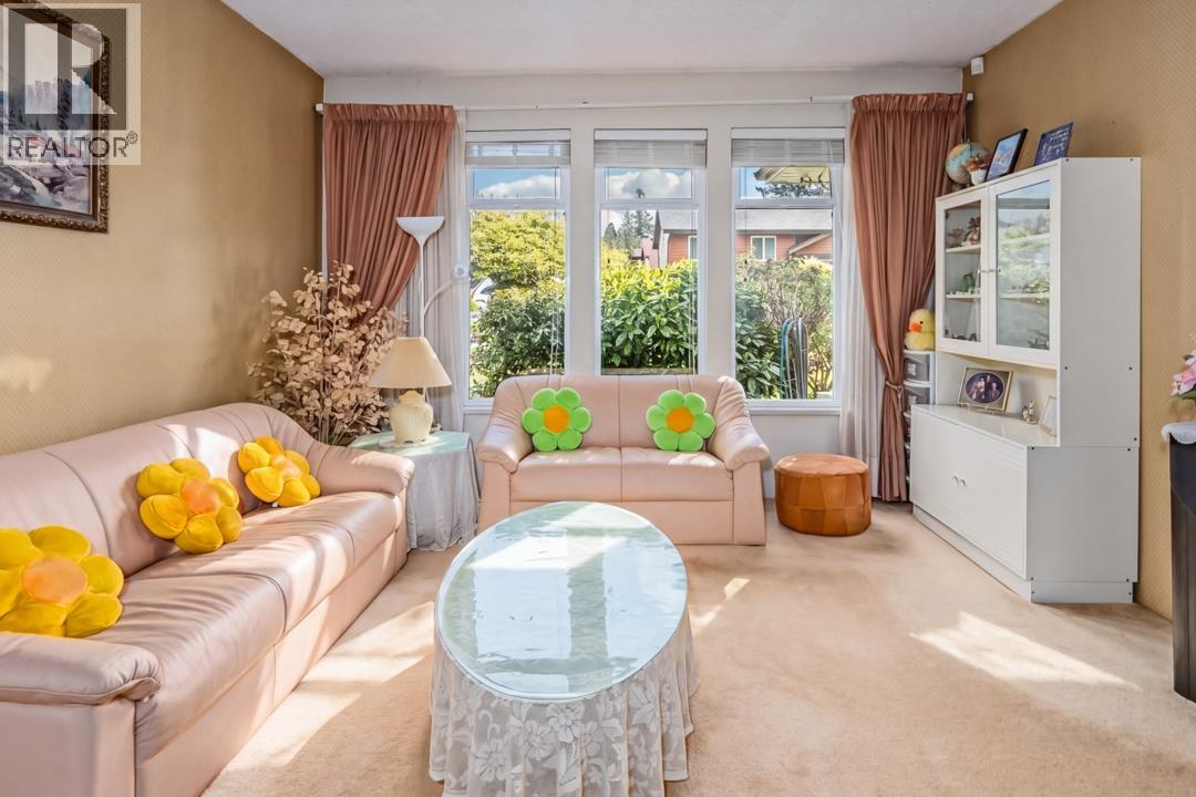 1304 Hornby Street, Coquitlam, British Columbia  V3E 1V4 - Photo 3 - R3113552