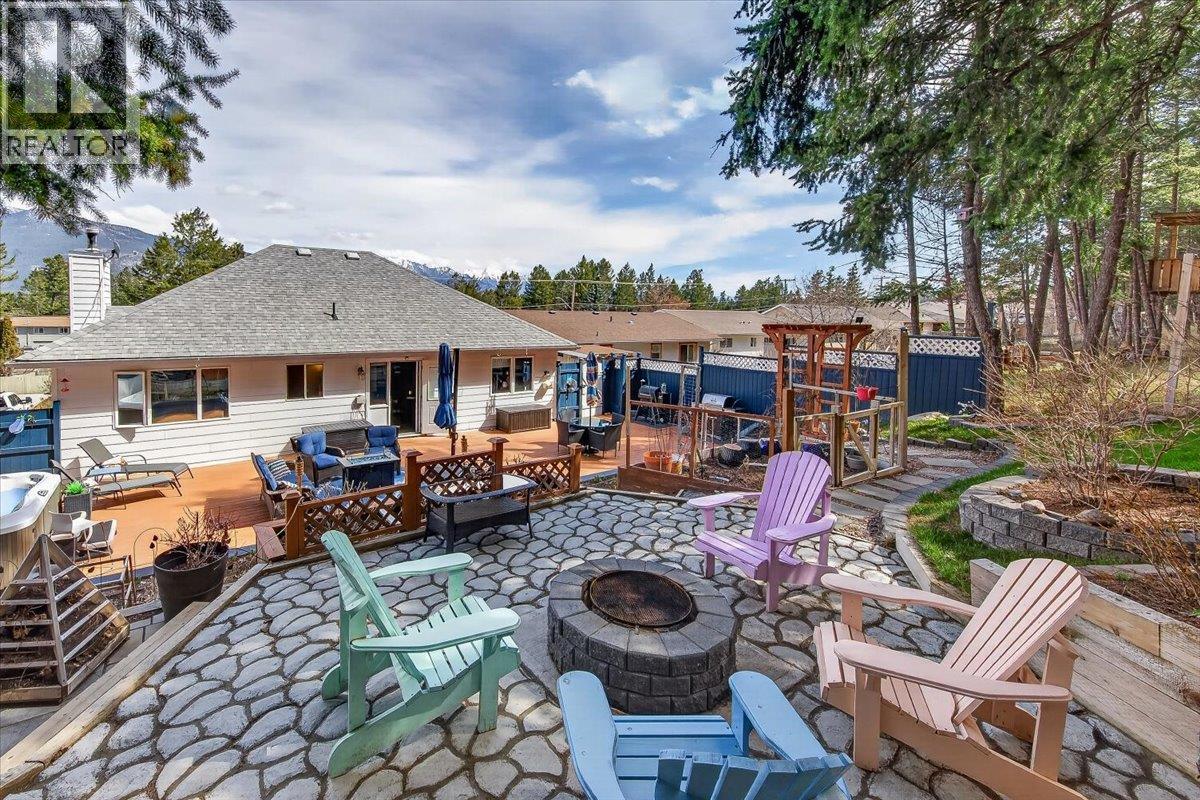 1706 15th Avenue, Invermere, British Columbia  V0A 1K0 - Photo 47 - 10384123