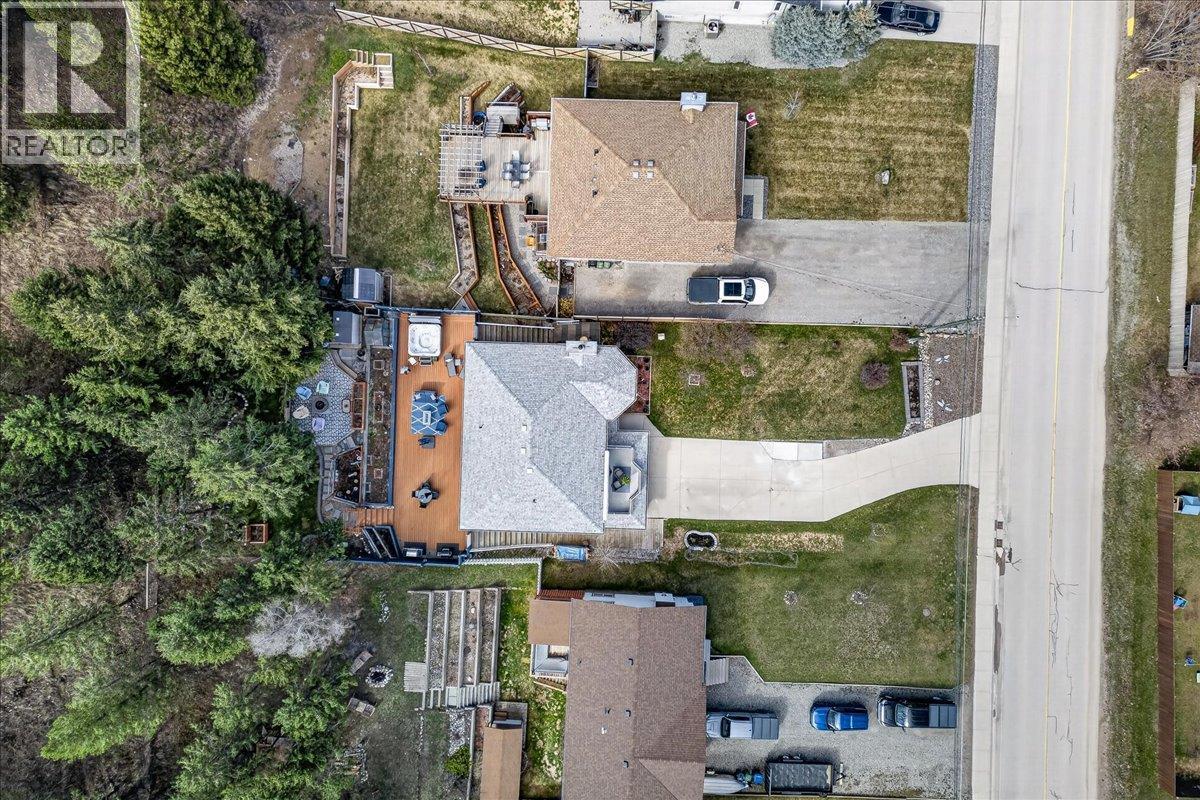 1706 15th Avenue, Invermere, British Columbia  V0A 1K0 - Photo 60 - 10384123