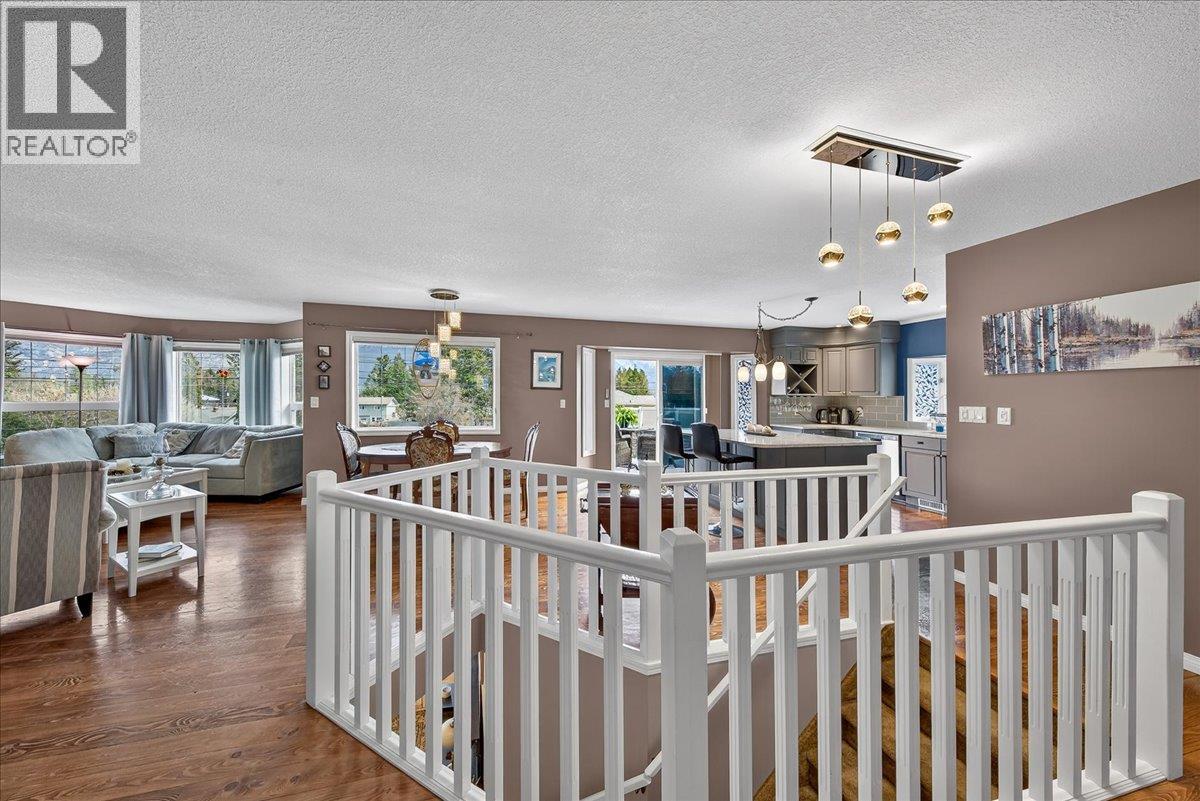 1706 15th Avenue, Invermere, British Columbia  V0A 1K0 - Photo 8 - 10384123