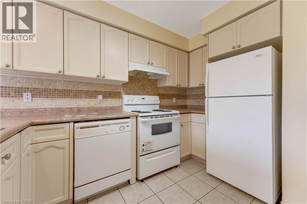 76 Templewood Drive, Kitchener, Ontario  N2R 1X3 - Photo 15 - 40817440