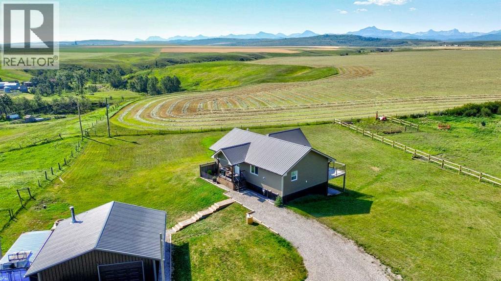 30319 Township Road 6-2a, Rural Pincher Creek No. 9, Alberta  T0K 1W0 - Photo 1 - A2281125