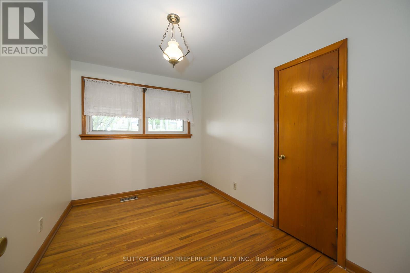 164 Mckeand Street, Ingersoll, Ontario  N5C 3H9 - Photo 30 - X13022970