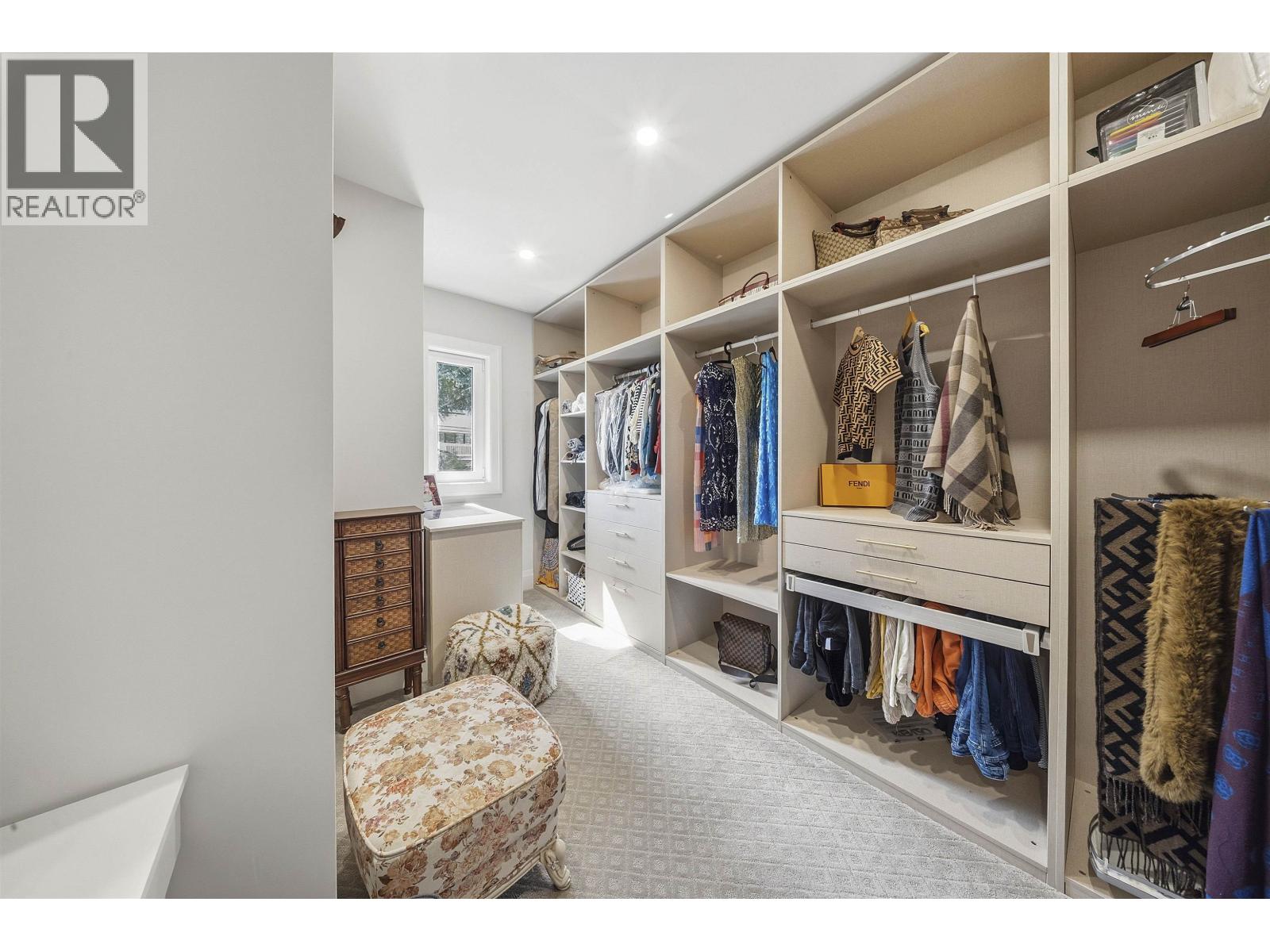 7415 Lambeth Drive, Burnaby, British Columbia  V5E 4B4 - Photo 21 - R3113437