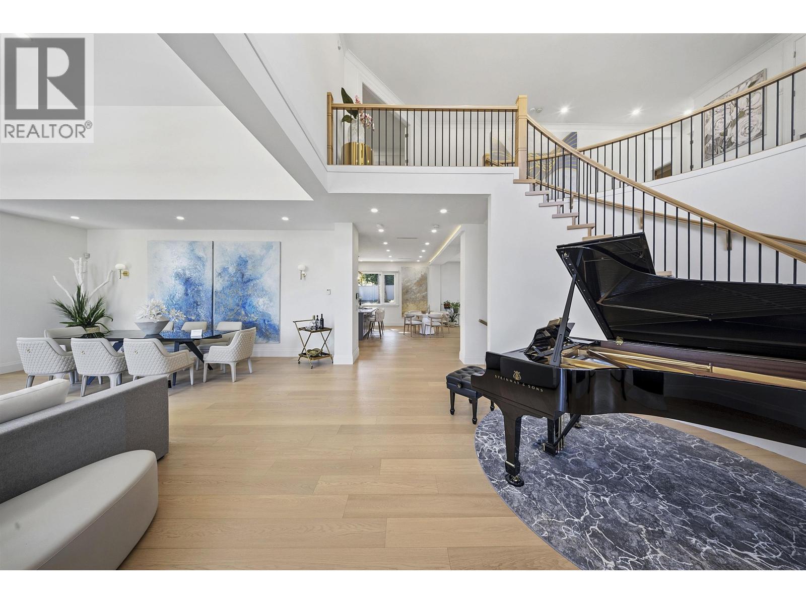 7415 Lambeth Drive, Burnaby, British Columbia  V5E 4B4 - Photo 5 - R3113437