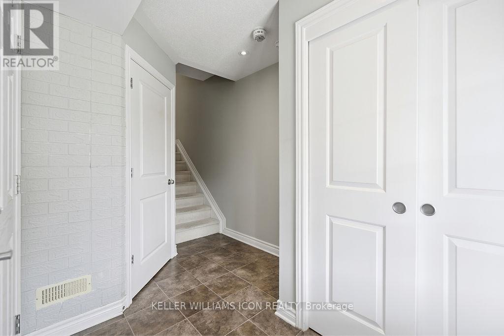 632 Lauraleaf Crescent, Ottawa, Ontario  K2J 6G9 - Photo 5 - X13022992