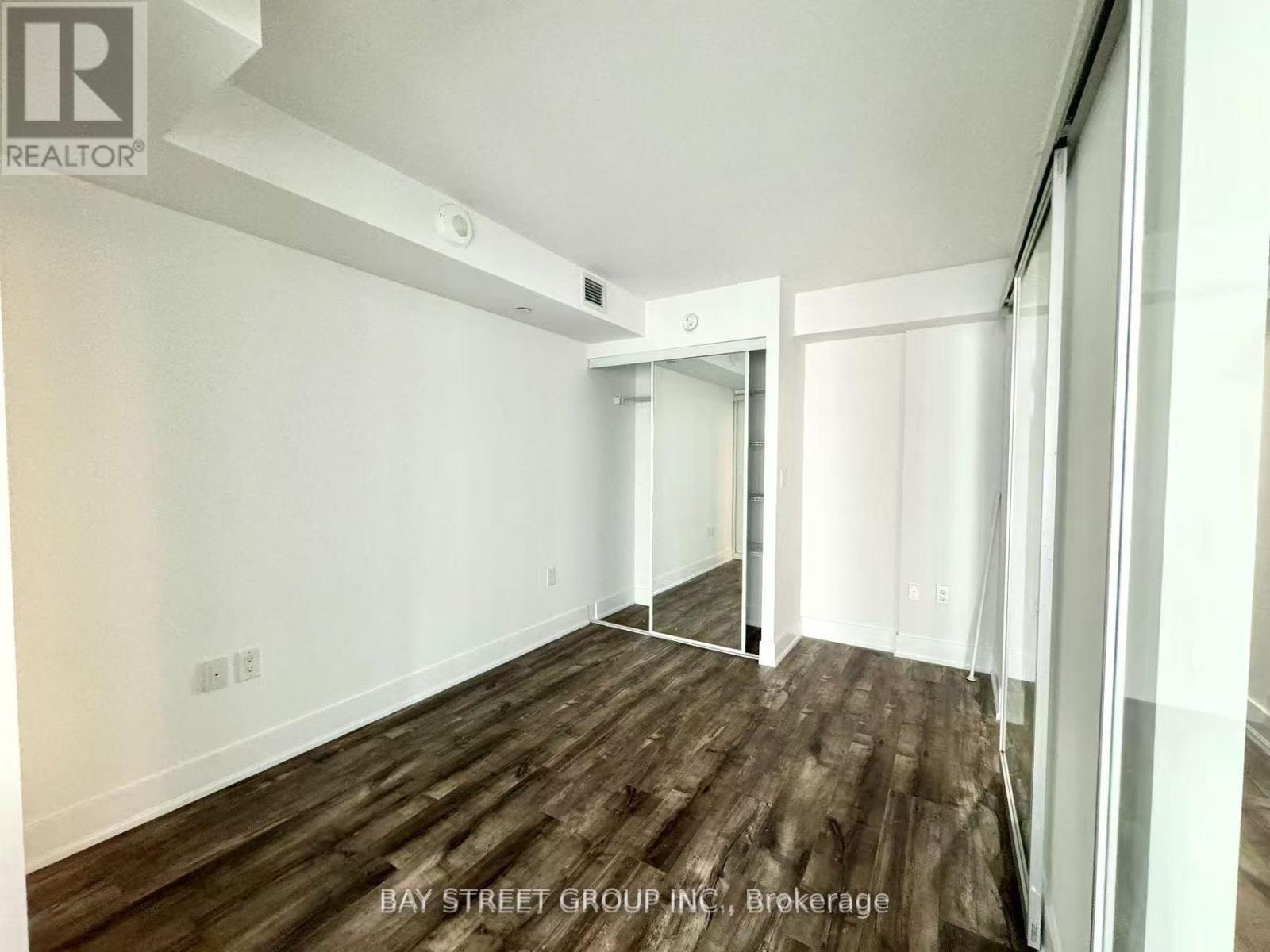 1203 - 955 Bay Street, Toronto, Ontario  M5S 2A2 - Photo 11 - C13022980