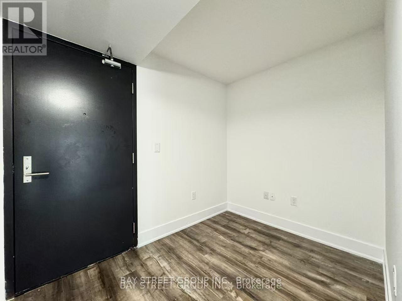 1203 - 955 Bay Street, Toronto, Ontario  M5S 2A2 - Photo 3 - C13022980