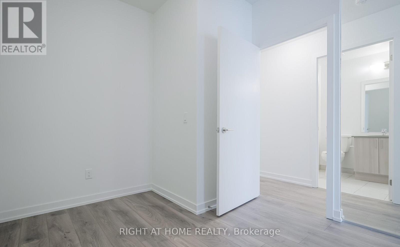 2803 - 1435 Celebration Drive, Pickering (Bay Ridges), Ontario  L1W 0C3 - Photo 15 - E13022964